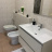 Bagno arredato completo con doccia , lavatrice, mobili per ospiti 